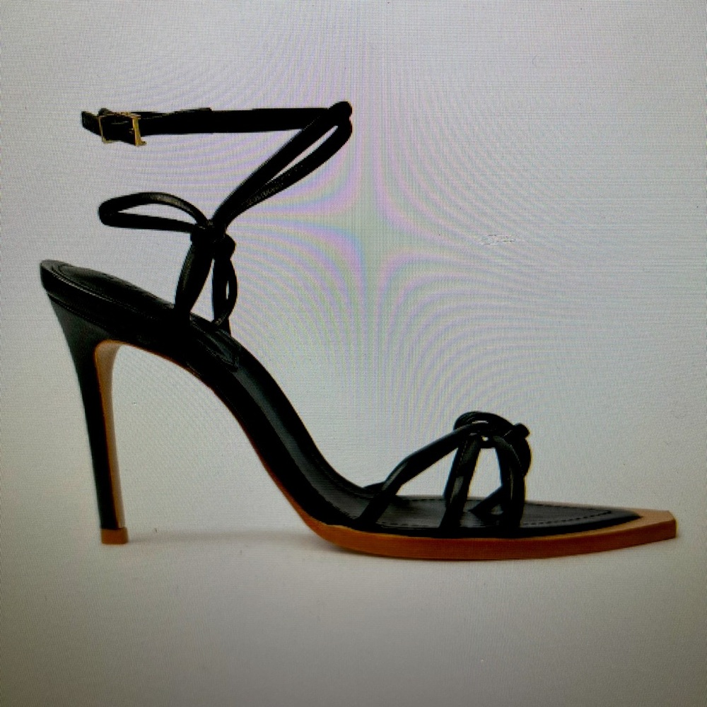 Schultz black heels